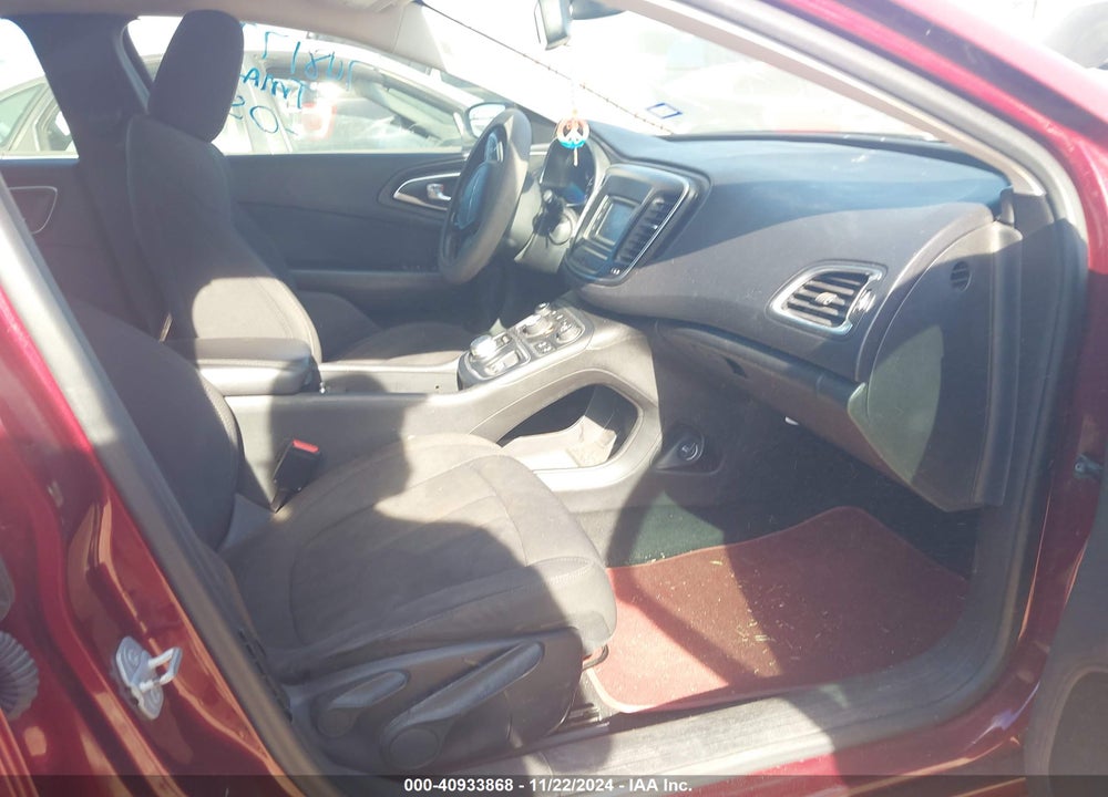 2015 CHRYSLER 200 LIMITED VIN: 1C3CCCABXFN748177