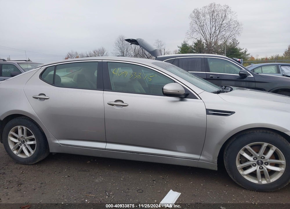 2011 KIA OPTIMA LX VIN: KNAGM4A78B5057877