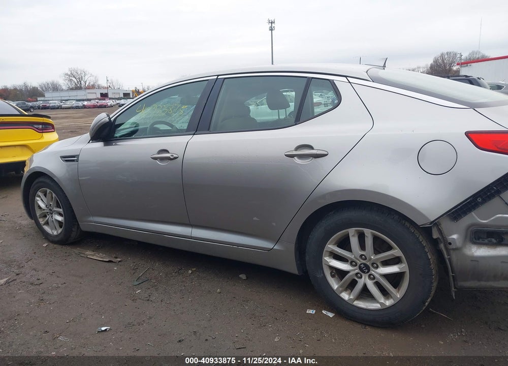 2011 KIA OPTIMA LX VIN: KNAGM4A78B5057877