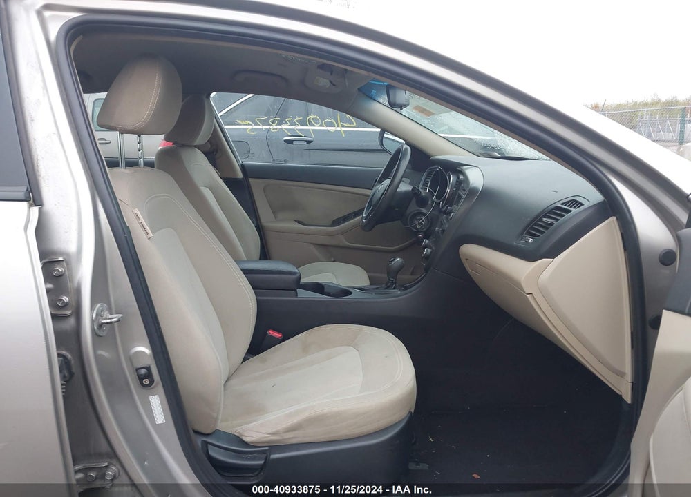 2011 KIA OPTIMA LX VIN: KNAGM4A78B5057877