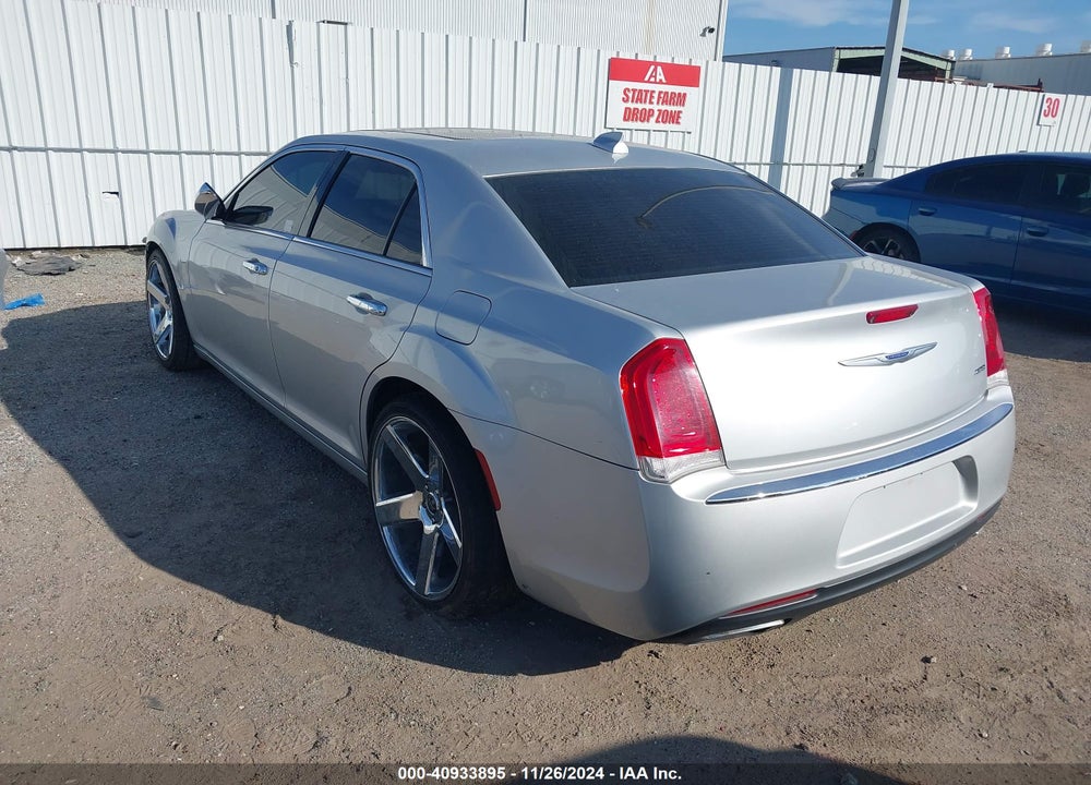 2020 CHRYSLER 300 LIMITED VIN: 2C3CCAEG4LH145854