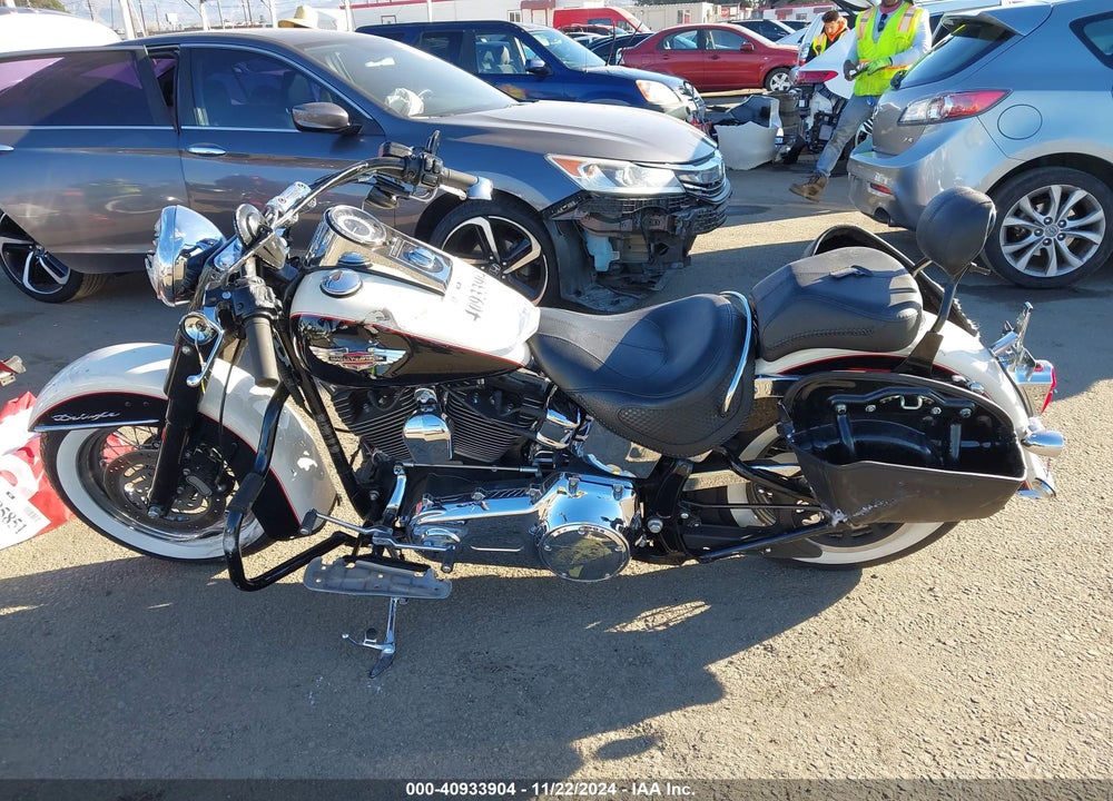 2011 HARLEY-DAVIDSON FLSTN VIN: 1HD1JD519BB014219