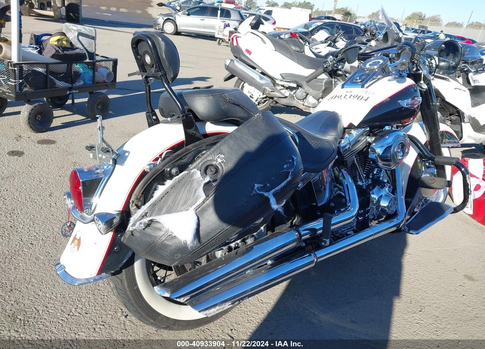2011 HARLEY-DAVIDSON FLSTN VIN: 1HD1JD519BB014219