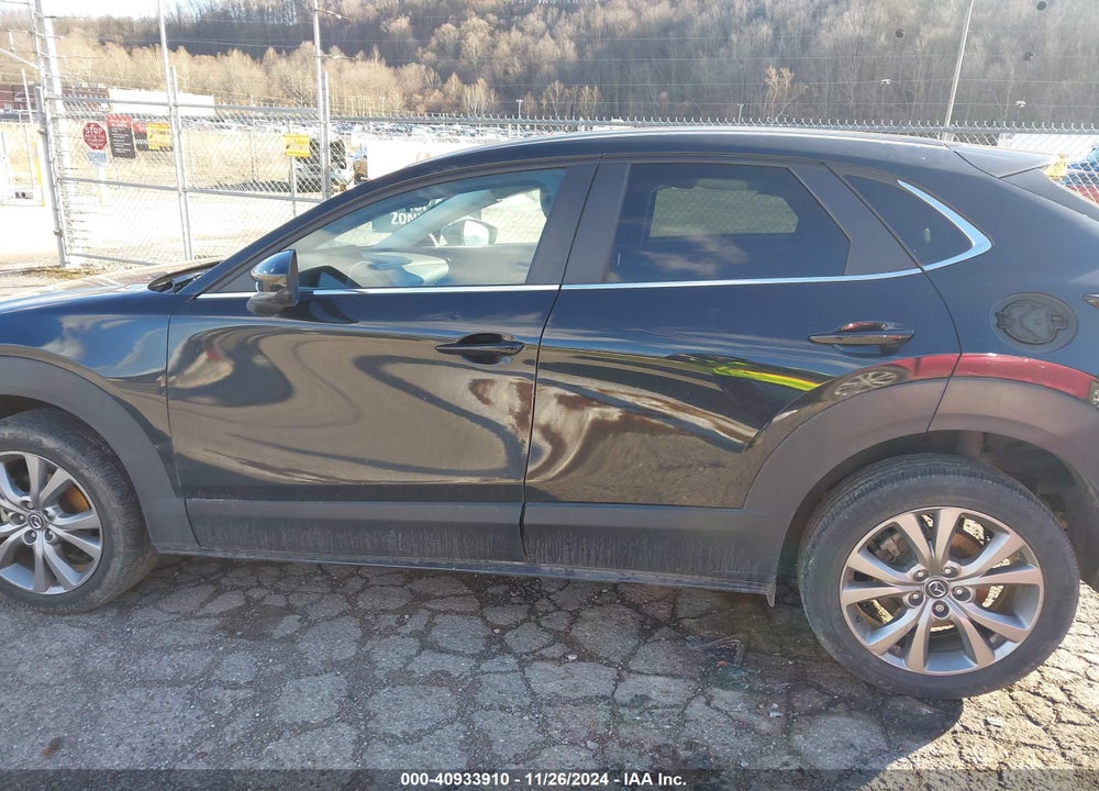 2021 MAZDA CX-30 SELECT VIN: 3MVDMBBL4MM313028