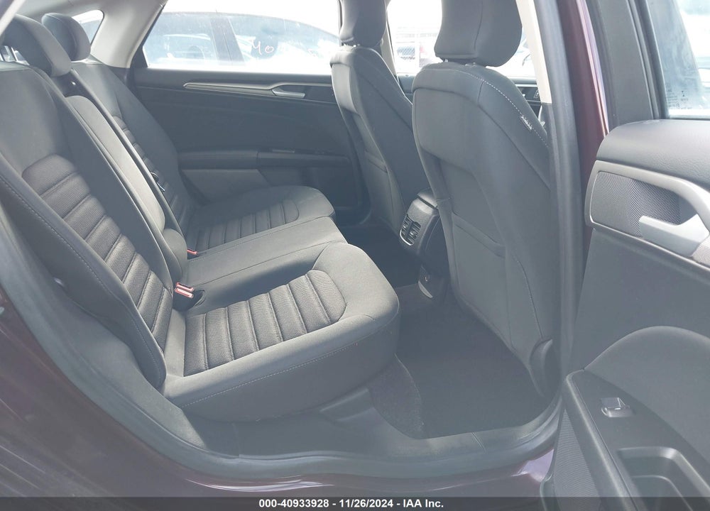 2017 FORD FUSION SE VIN: 3FA6P0H71HR406457