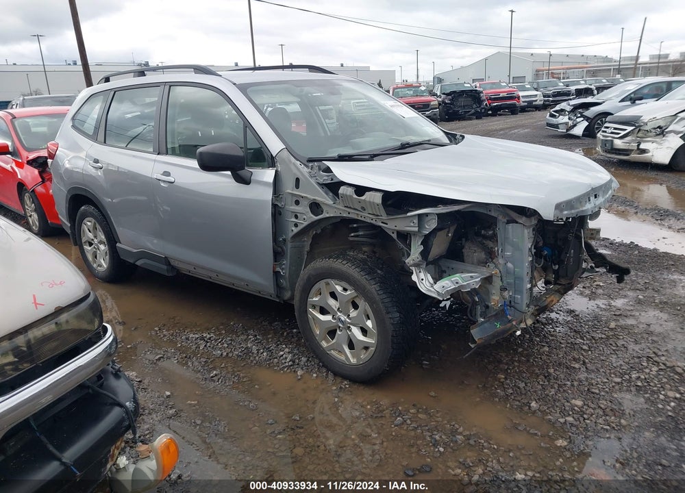2019 SUBARU FORESTER VIN: JF2SKACC9KH439752