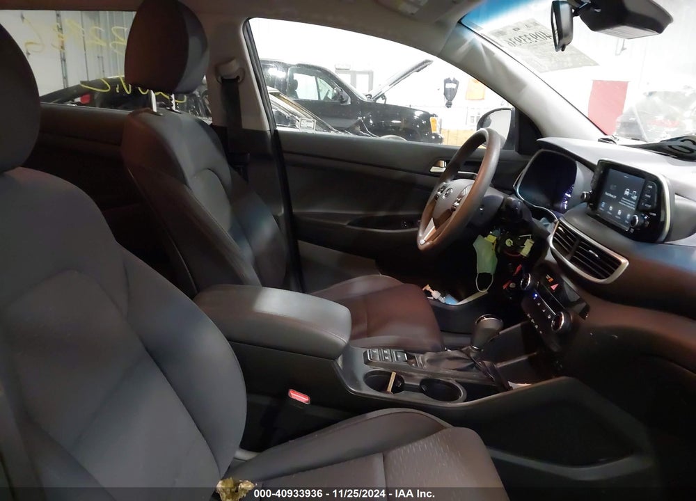 2021 HYUNDAI TUCSON SE VIN: KM8J2CA4XMU325220