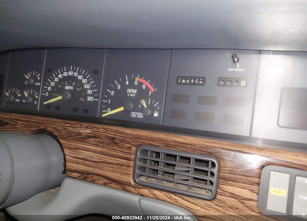 1989 PONTIAC BONNEVILLE SSE VIN: 1G2HY54CXKW257930