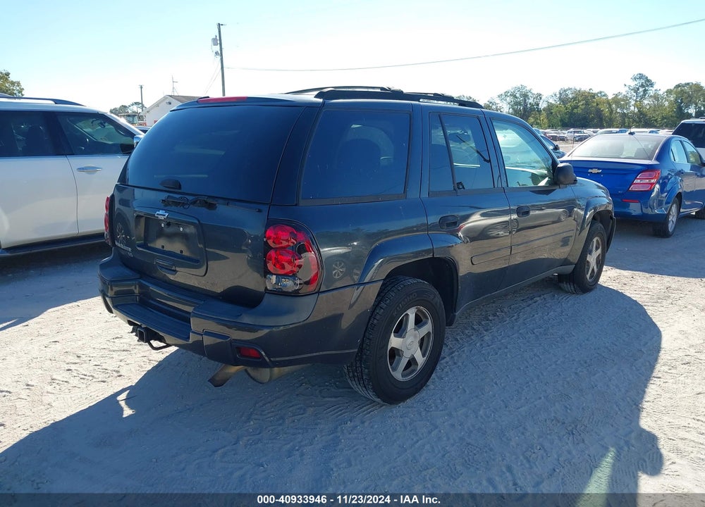 2006 CHEVROLET TRAILBLAZER LS VIN: 1GNDT13S162187975