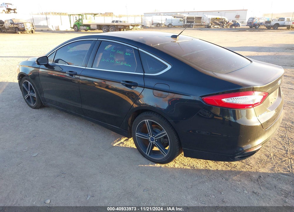 2015 FORD FUSION SE VIN: 3FA6P0T95FR233175