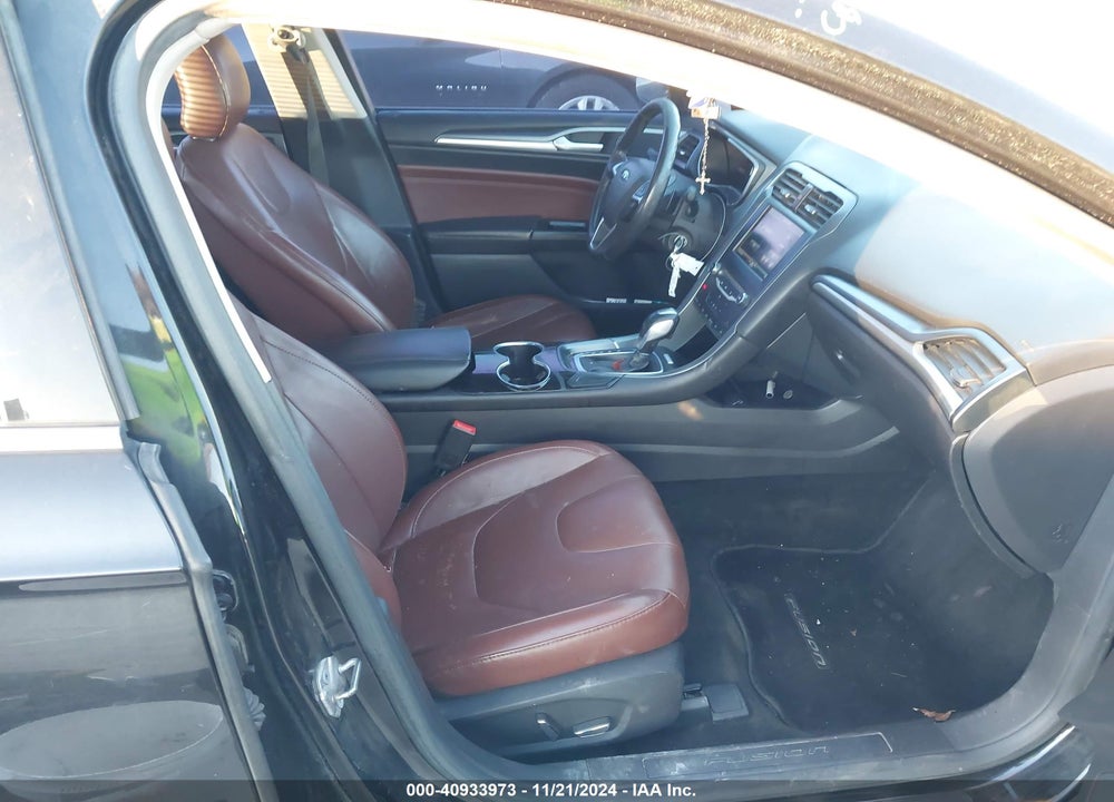 2015 FORD FUSION SE VIN: 3FA6P0T95FR233175