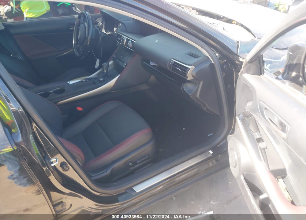 2020 LEXUS IS 300 VIN: JTHAA1D26L5102430