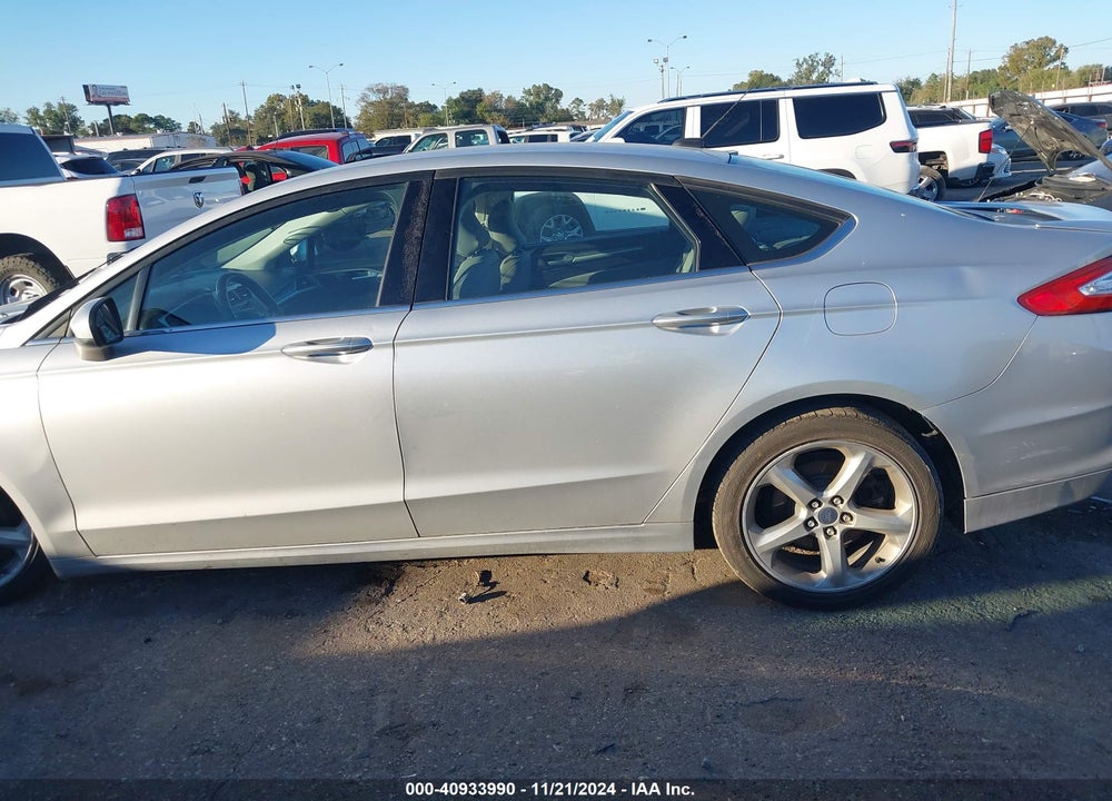 2016 FORD FUSION S VIN: 3FA6P0G77GR340450