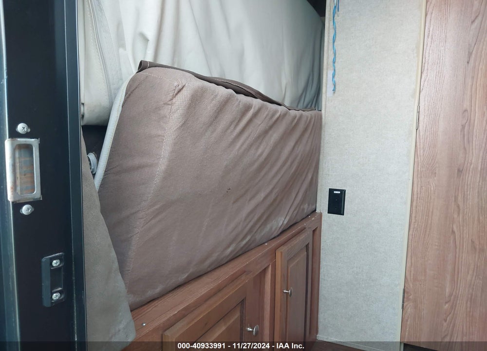 2015 ROCKWOOD ROO TRAVEL TRAILER VIN: 4X4TRLW28FZ137070