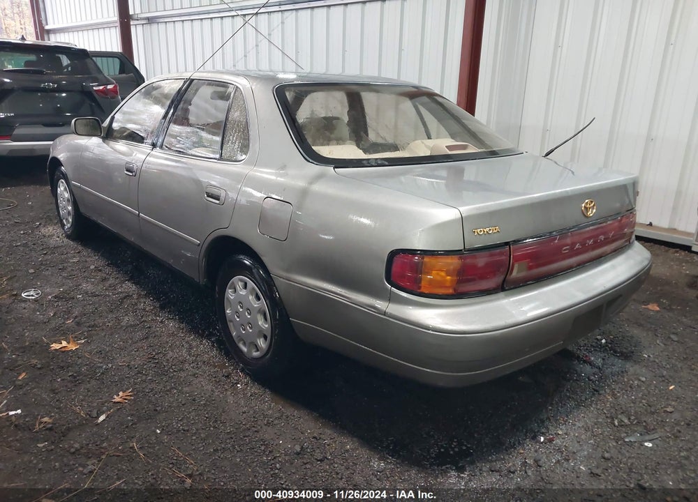 1994 TOYOTA CAMRY LE VIN: 4T1SK12E3RU473619