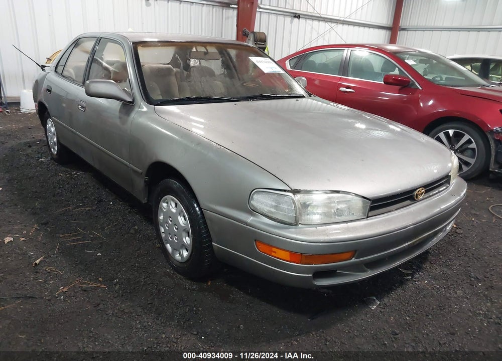 1994 TOYOTA CAMRY LE VIN: 4T1SK12E3RU473619