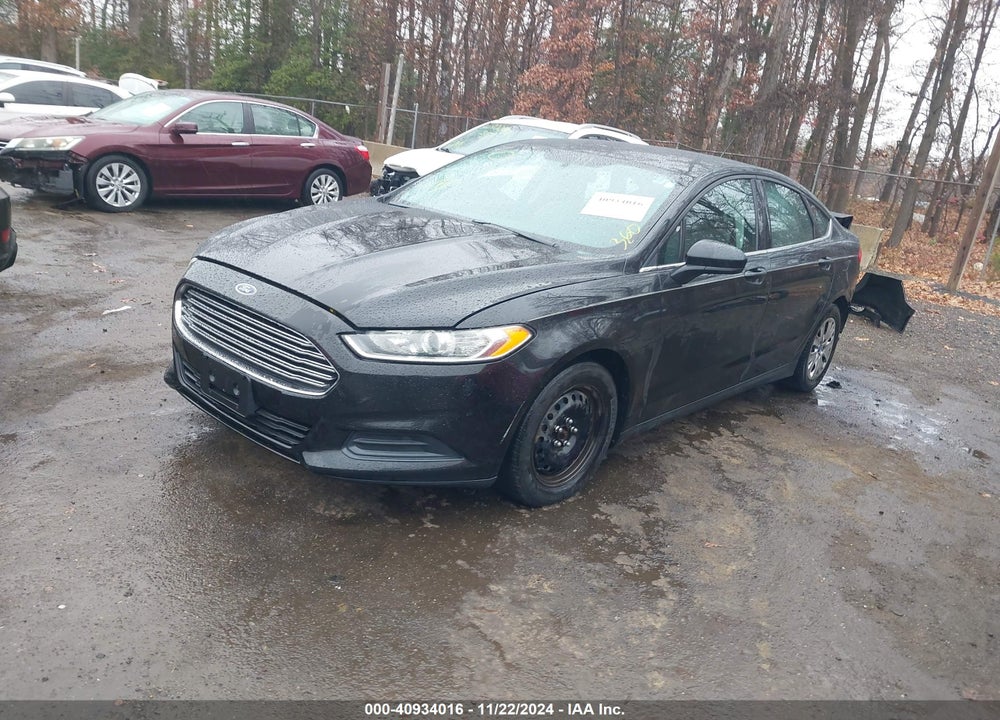 2013 FORD FUSION S VIN: 3FA6P0G72DR266107