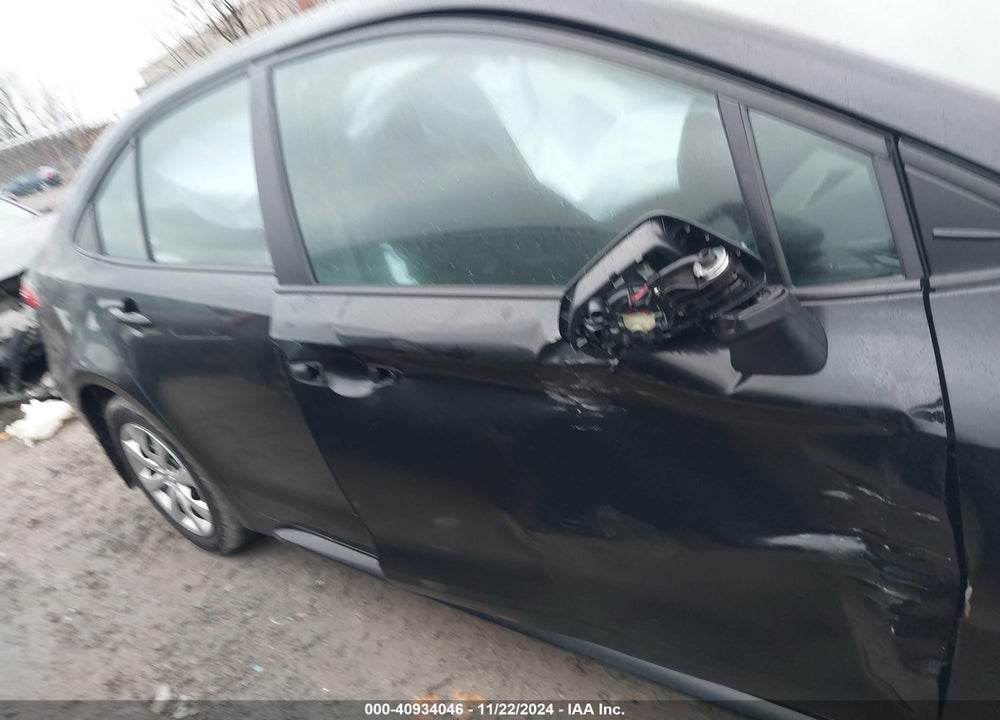 2024 TOYOTA COROLLA LE VIN: 5YFB4MDE2RP134649
