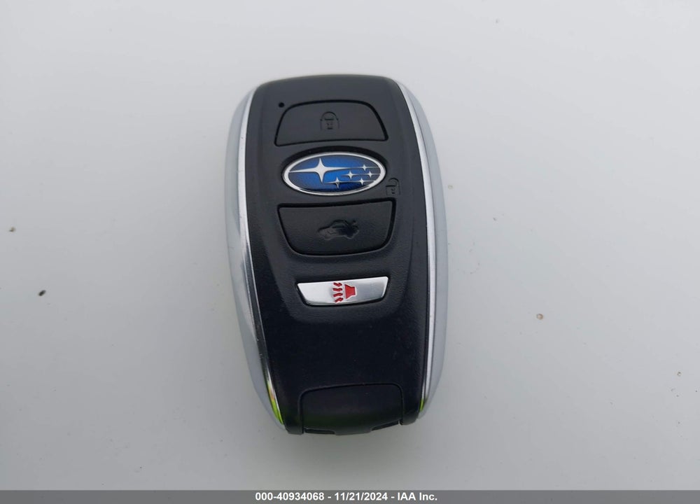 2018 SUBARU OUTBACK 2.5I LIMITED VIN: 4S4BSANC1J3267106