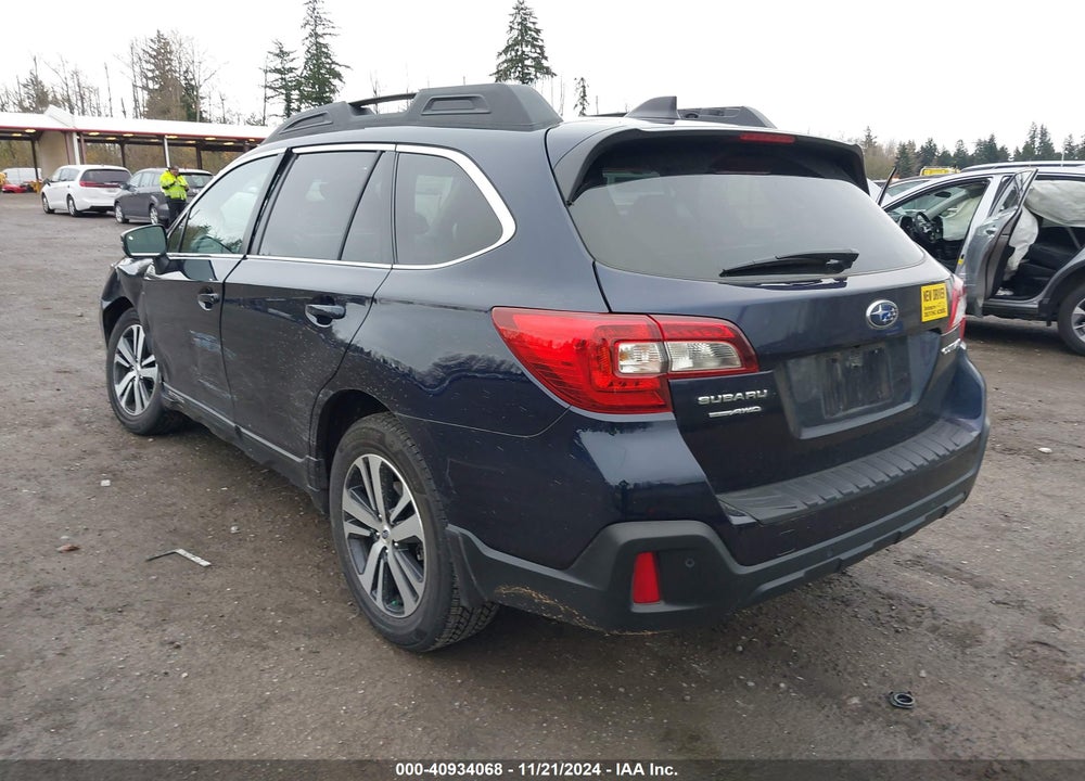 2018 SUBARU OUTBACK 2.5I LIMITED VIN: 4S4BSANC1J3267106