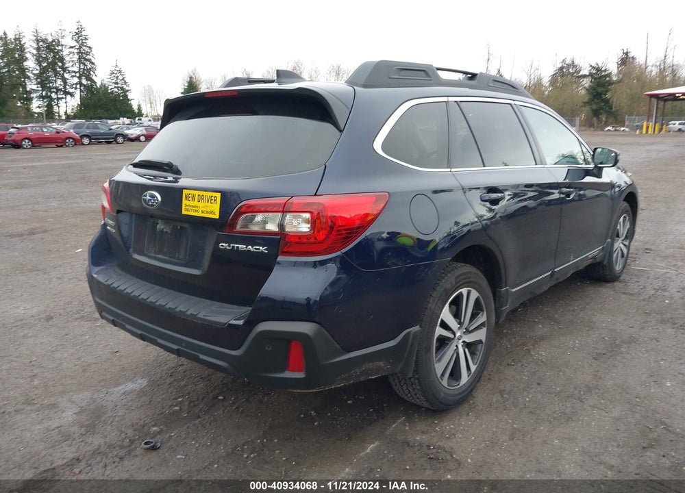 2018 SUBARU OUTBACK 2.5I LIMITED VIN: 4S4BSANC1J3267106