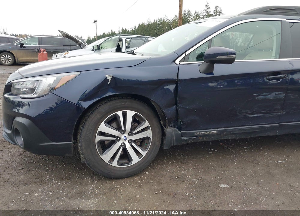 2018 SUBARU OUTBACK 2.5I LIMITED VIN: 4S4BSANC1J3267106