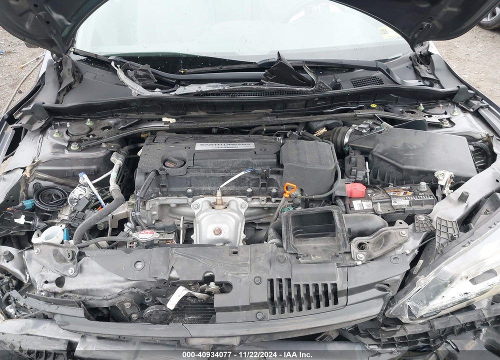 2015 HONDA ACCORD VIN: 1HGCR2F85FA135510