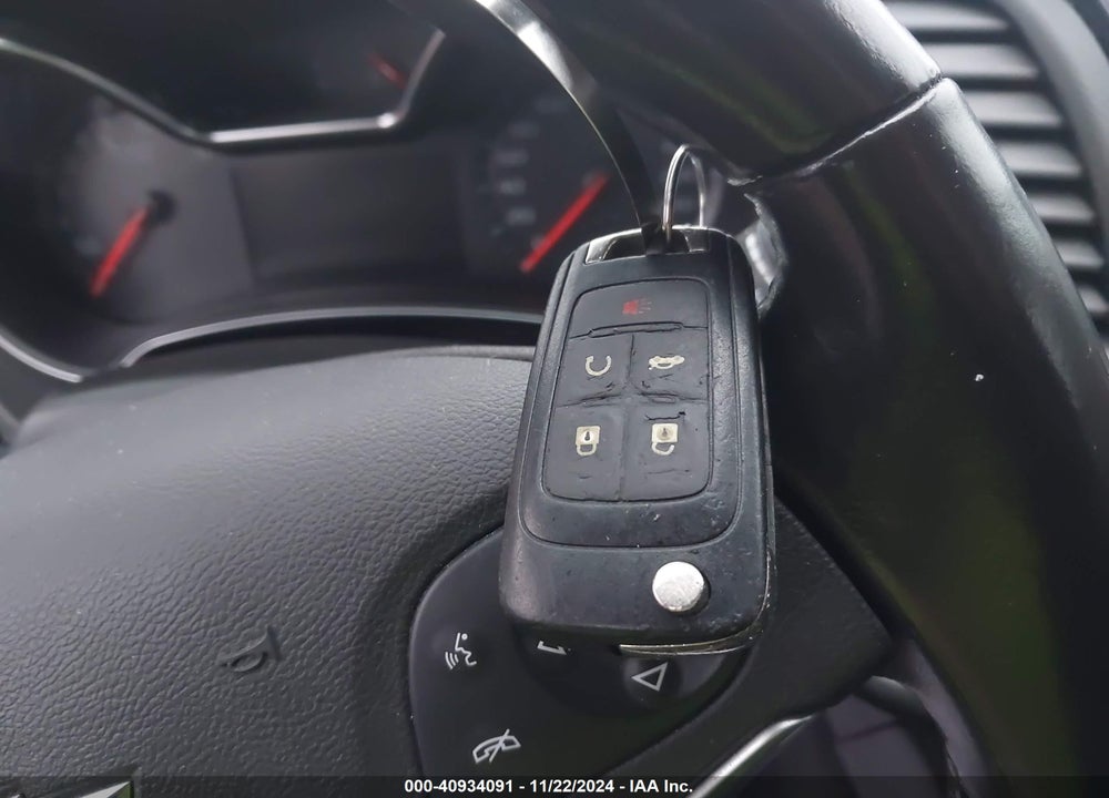 2019 CHEVROLET IMPALA LT VIN: 2G11Z5SA8K9105786