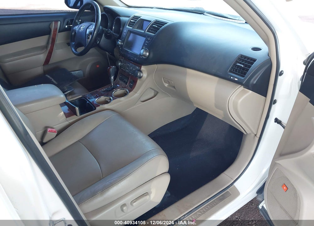 2011 TOYOTA HIGHLANDER VIN: 5TDDK3EH4BS064313