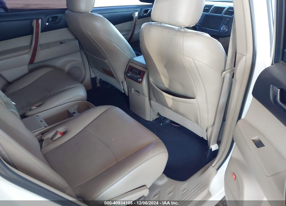 2011 TOYOTA HIGHLANDER VIN: 5TDDK3EH4BS064313