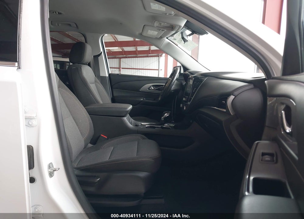 2018 CHEVROLET TRAVERSE 1LT VIN: 1GNERGKW7JJ249095