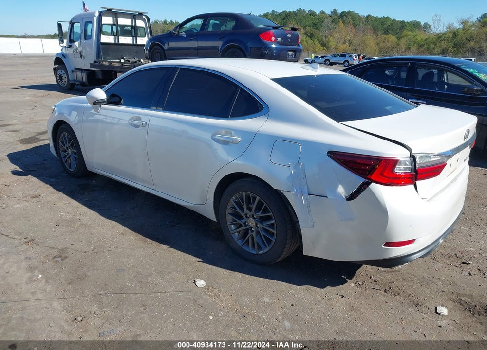 2018 LEXUS ES 350 VIN: 58ABK1GGXJU090901