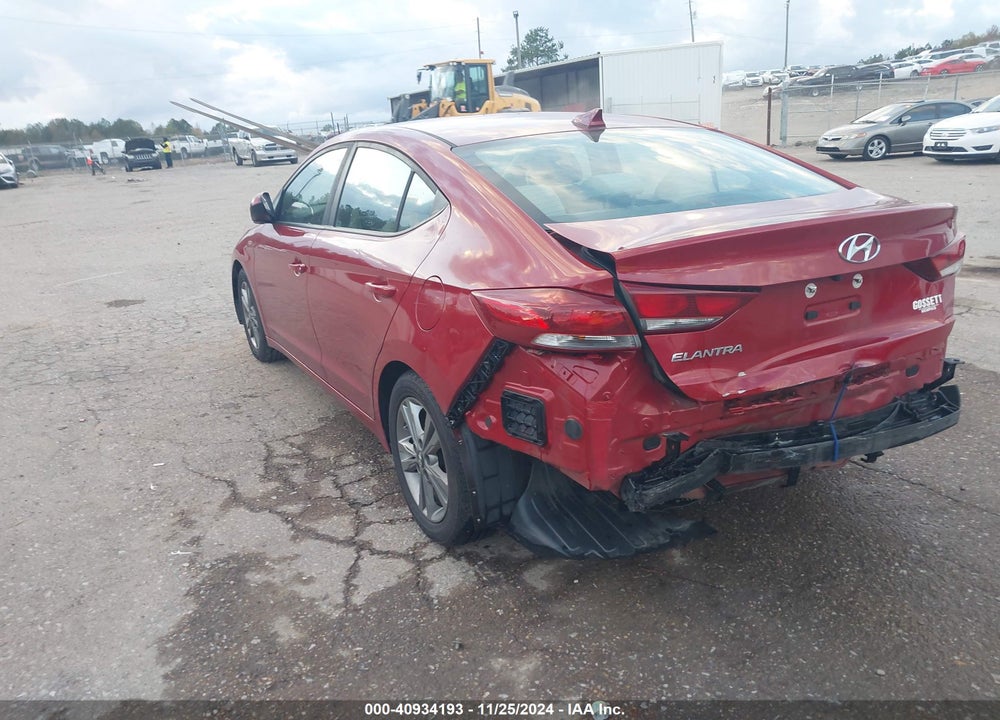2017 HYUNDAI ELANTRA SE VIN: KMHD84LF9HU172304