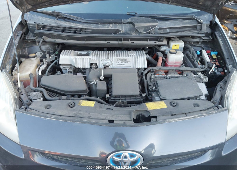 2011 TOYOTA PRIUS TWO VIN: JTDKN3DU2B1478846