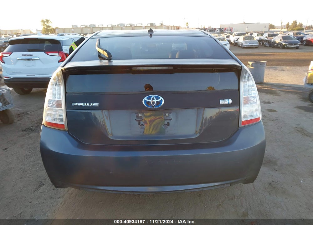 2011 TOYOTA PRIUS TWO VIN: JTDKN3DU2B1478846