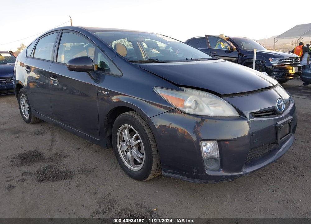 2011 TOYOTA PRIUS TWO VIN: JTDKN3DU2B1478846