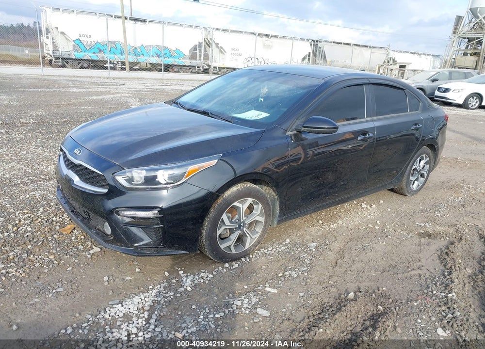 2019 KIA FORTE LXS VIN: 3KPF24AD7KE083353