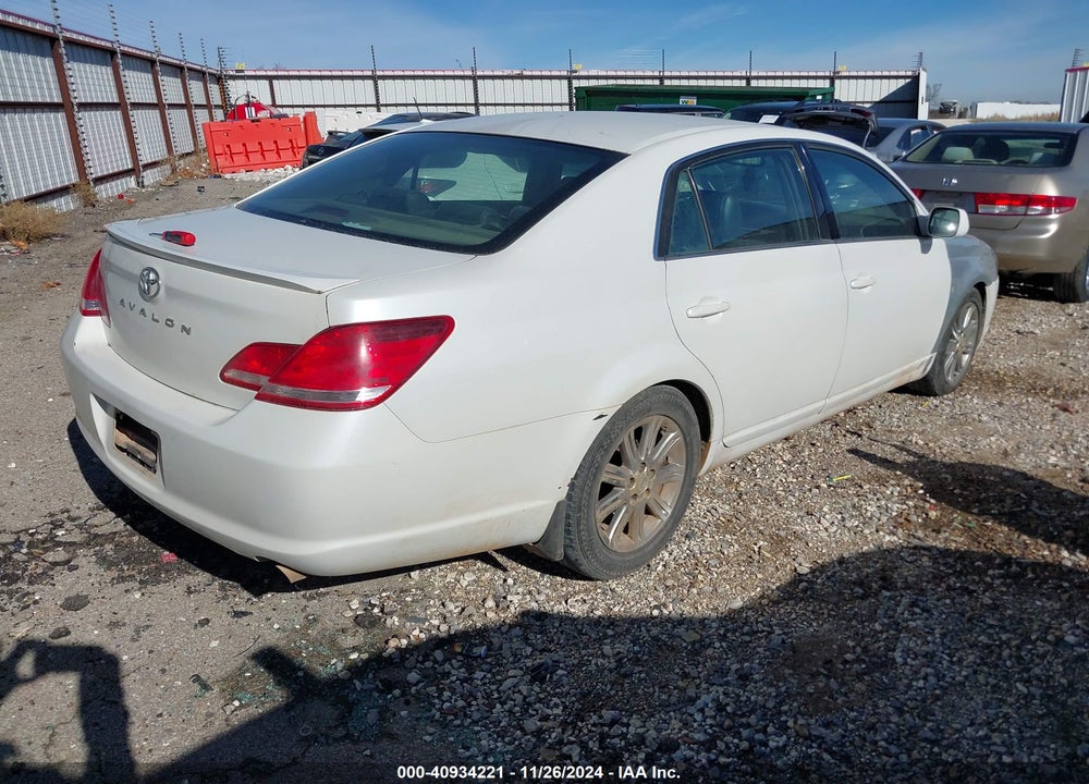 2005 TOYOTA AVALON TOURING VIN: 4T1BK36B05U001514