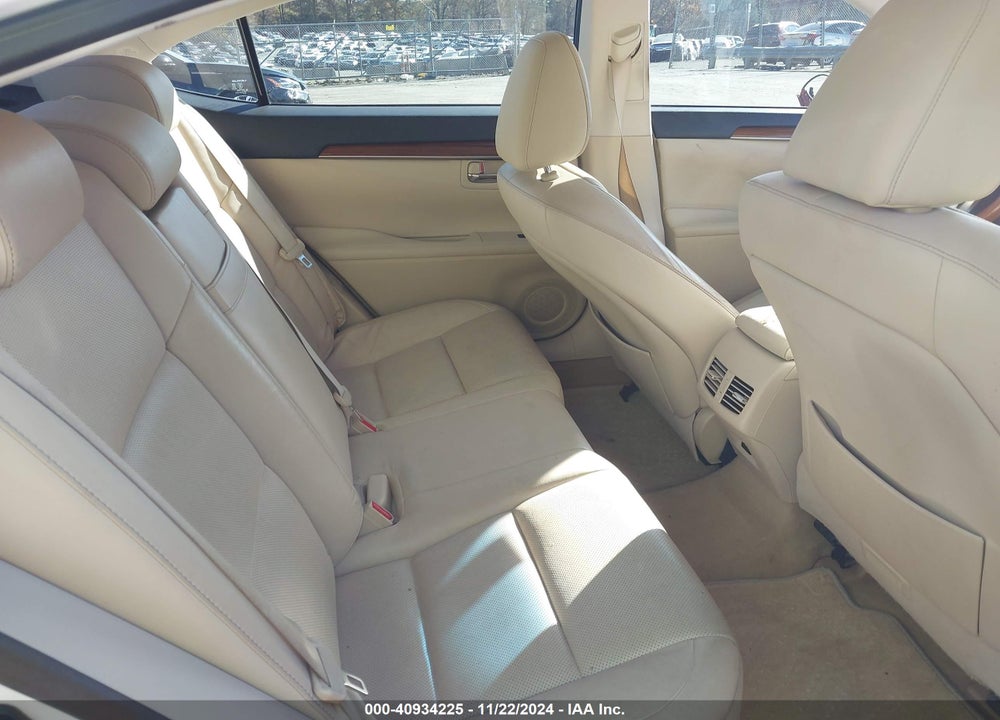 2014 LEXUS ES 300H VIN: JTHBW1GG0E2061715
