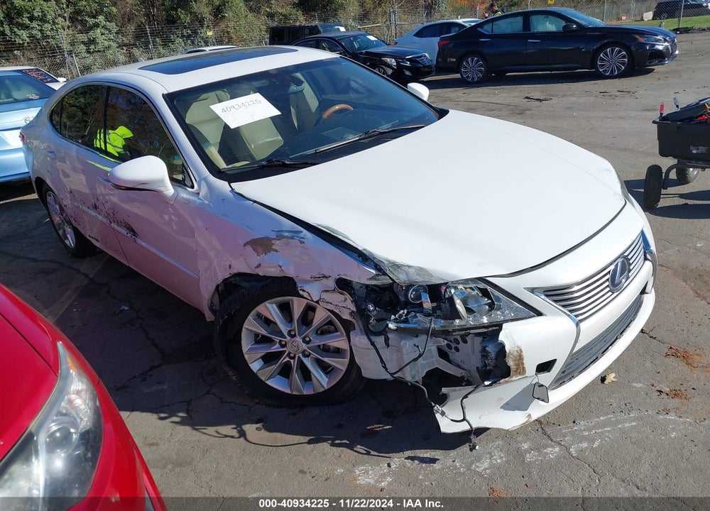 2014 LEXUS ES 300H VIN: JTHBW1GG0E2061715