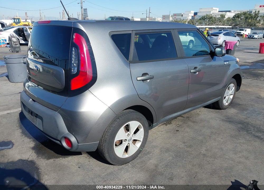 2016 KIA SOUL VIN: KNDJN2A2XG7392164