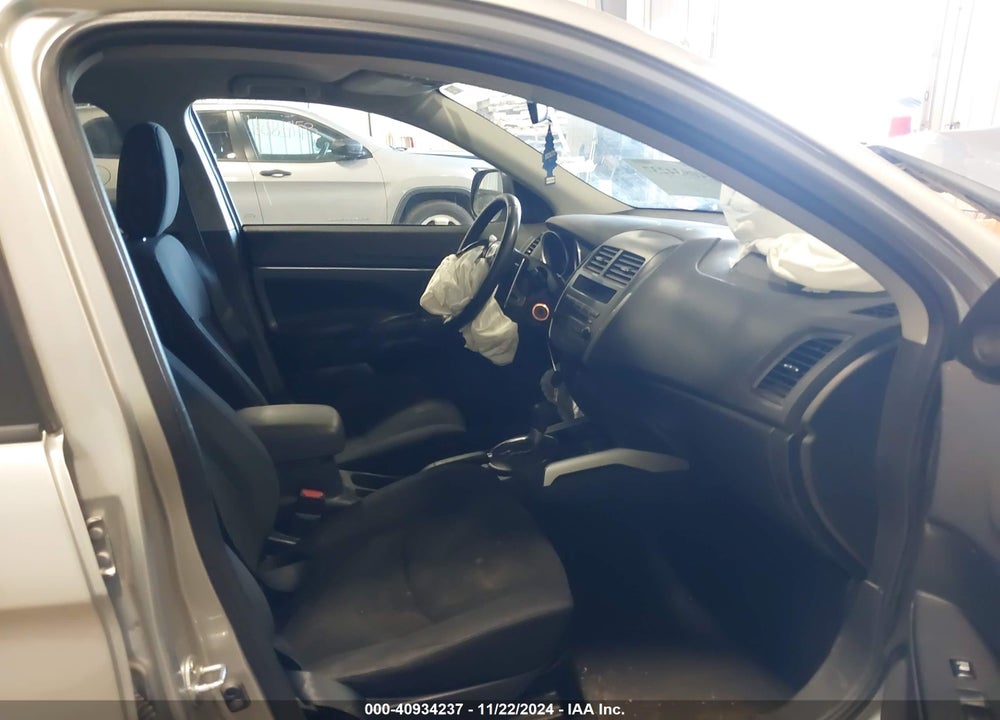 2013 MITSUBISHI OUTLANDER SPORT ES VIN: 4A4AP3AU4DE004427