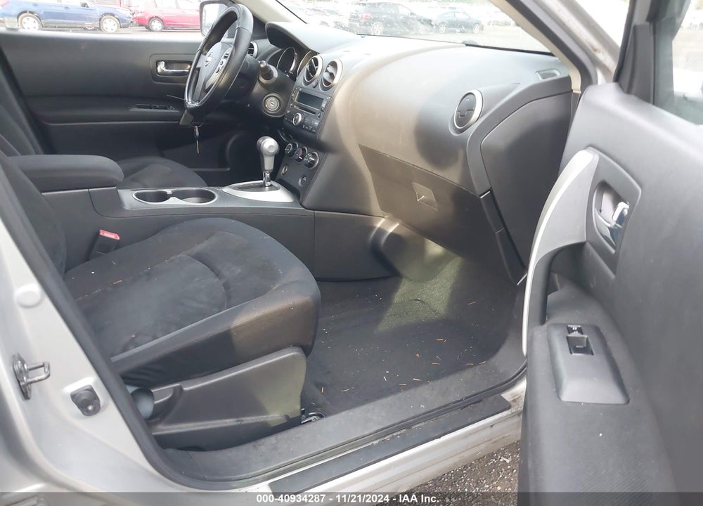 2010 NISSAN ROGUE S VIN: JN8AS5MVXAW612887
