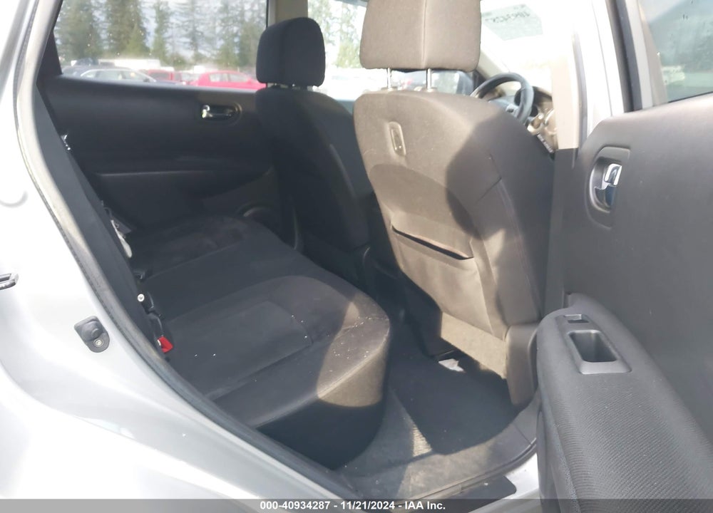 2010 NISSAN ROGUE S VIN: JN8AS5MVXAW612887