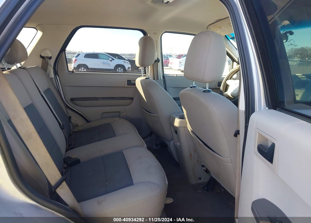2008 FORD ESCAPE XLT VIN: 1FMCU93138KD78237