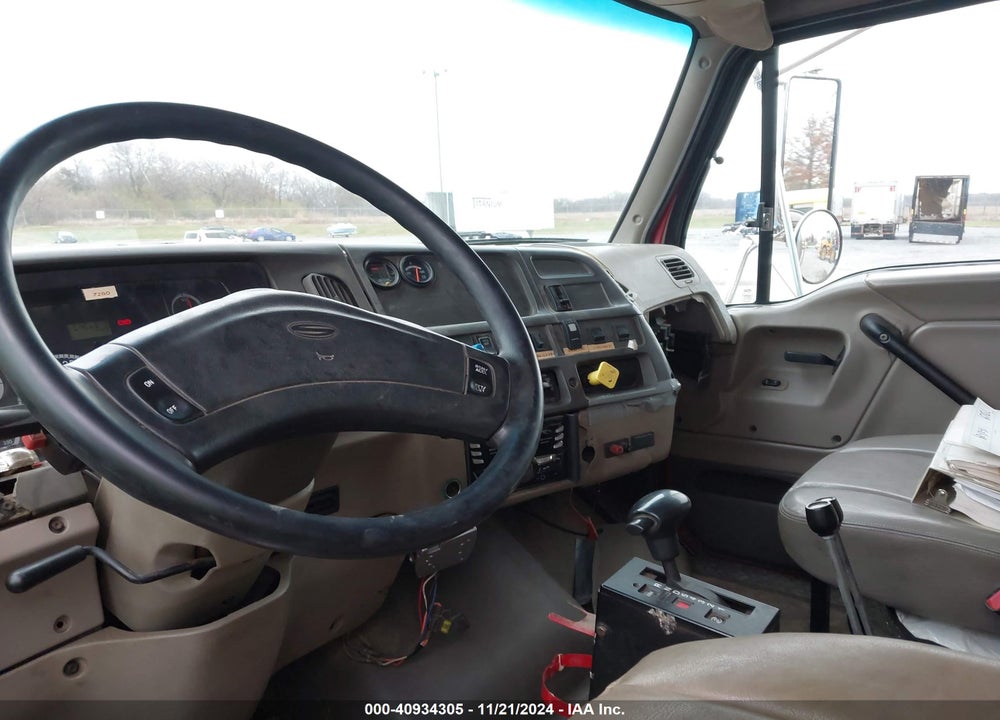 2003 STERLING TRUCK L 7500 VIN: 2FZAATAK23AL72678