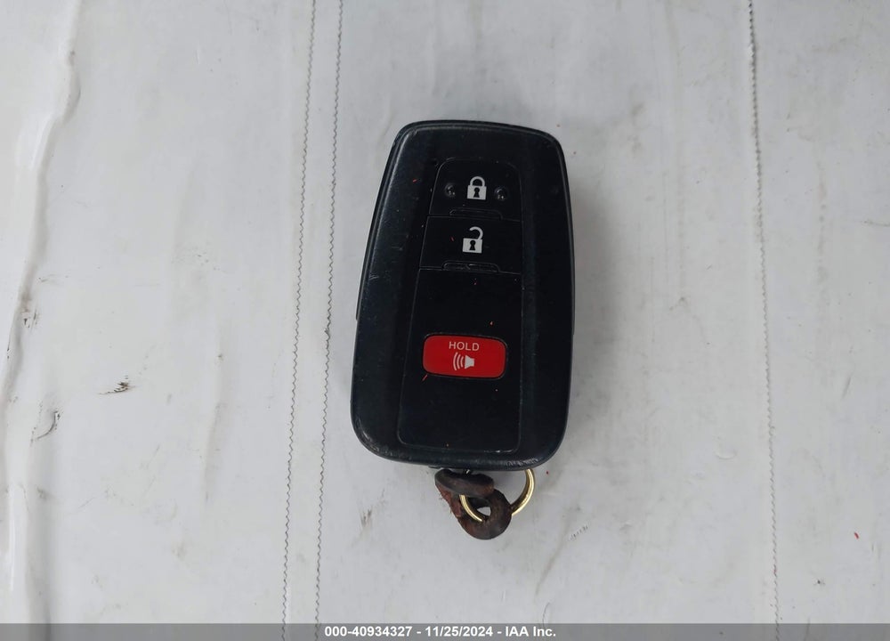 2017 TOYOTA PRIUS TWO VIN: JTDKBRFUXH3041280