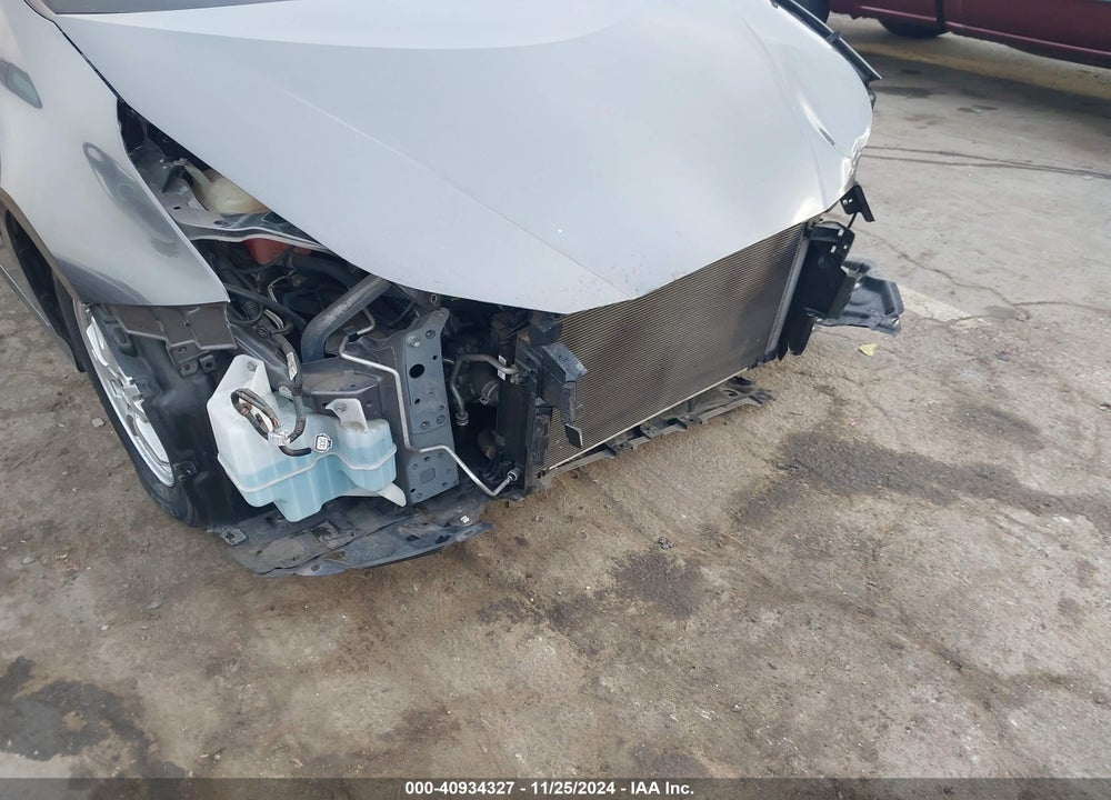 2017 TOYOTA PRIUS TWO VIN: JTDKBRFUXH3041280
