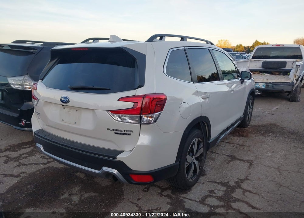 2021 SUBARU FORESTER TOURING VIN: JF2SKAXC4MH402783