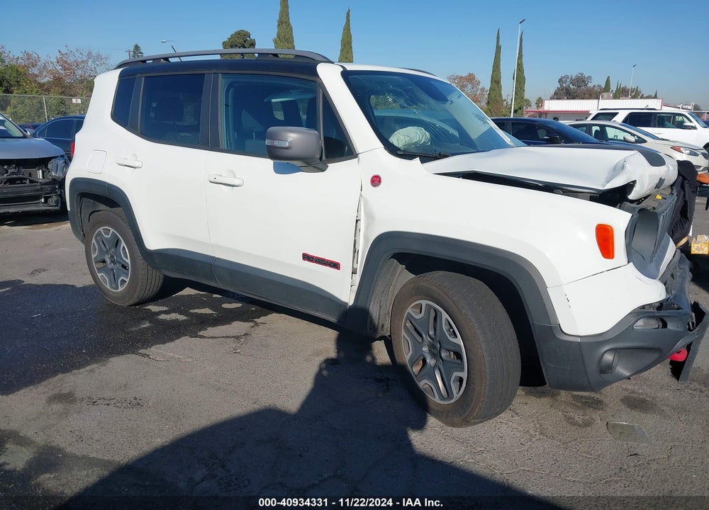 2015 JEEP RENEGADE TRAILHAWK VIN: ZACCJBCT4FPC08364